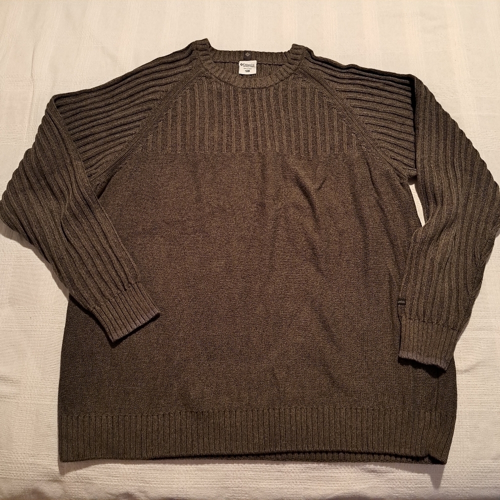 Columbia men's XXL Olive green 100% Cotton sweater, beautiful condition